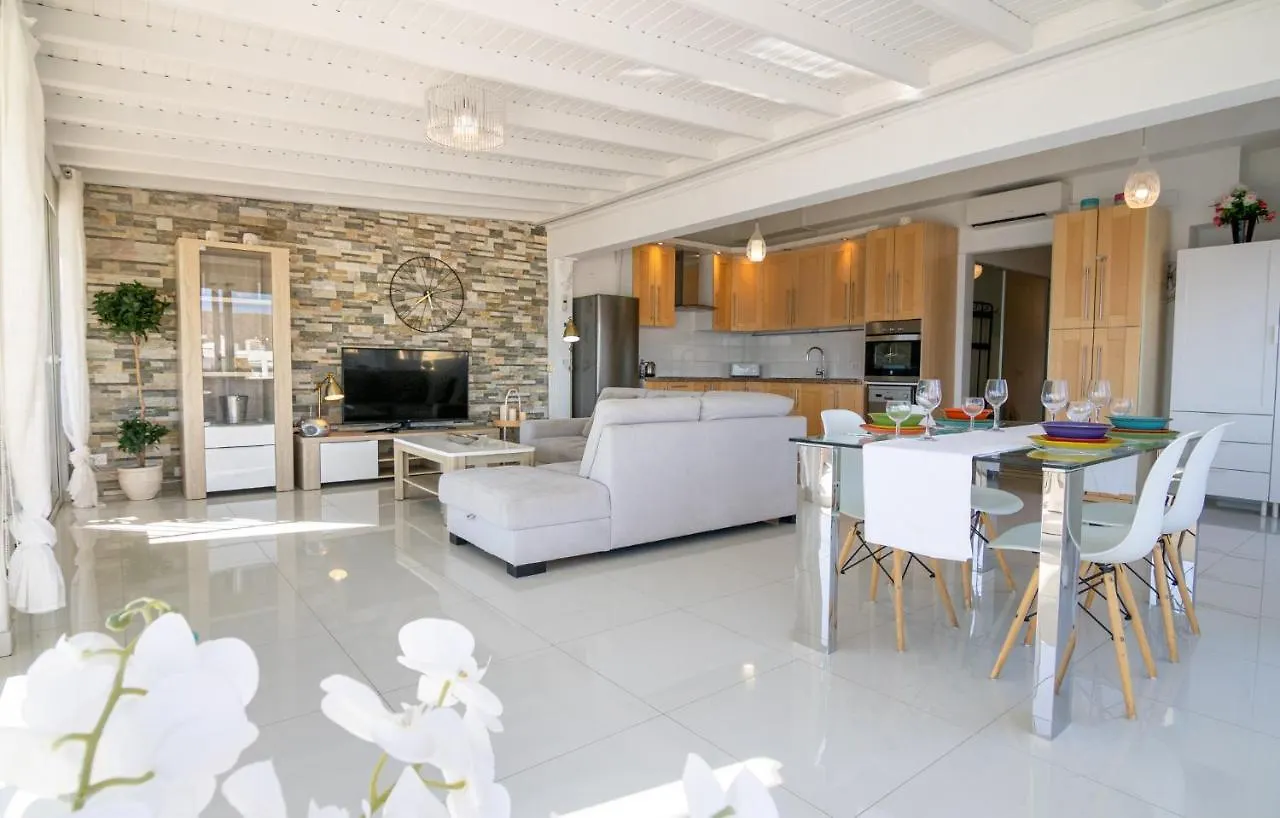 דירה לוס כריסטיאנוס Penthouse Of Views Los Cristianos ספרד