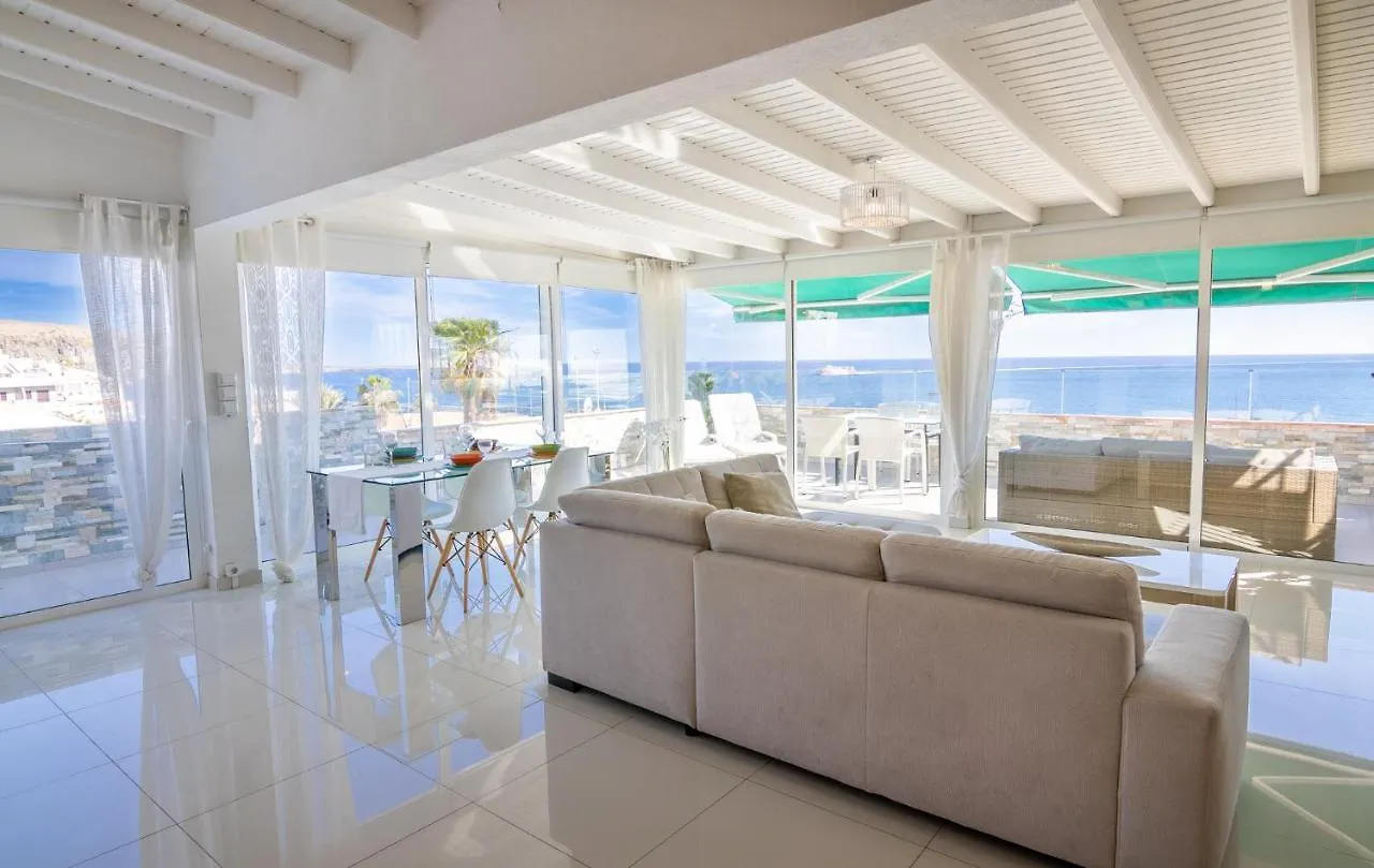 לוס כריסטיאנוס Penthouse Of Views Los Cristianos 0*, לוס כריסטיאנוס