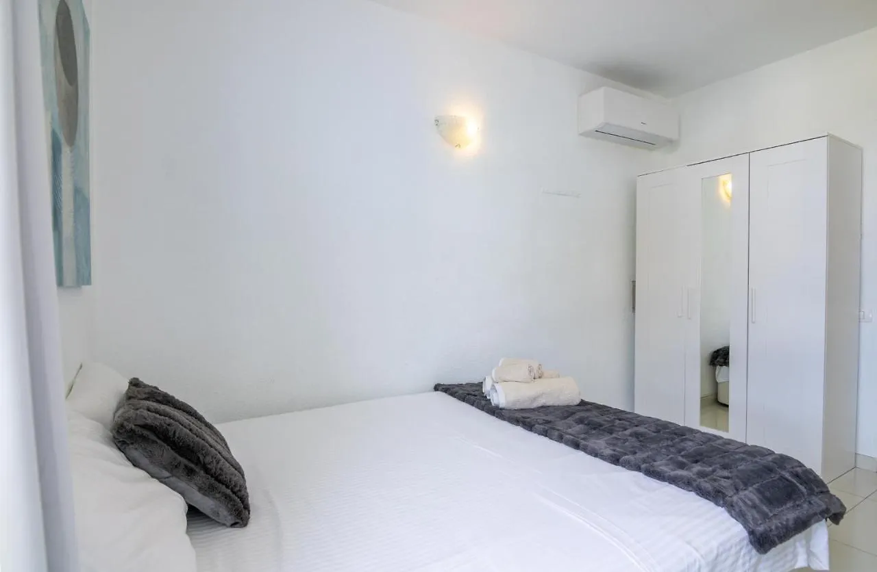 לוס כריסטיאנוס Penthouse Of Views Los Cristianos ספרד